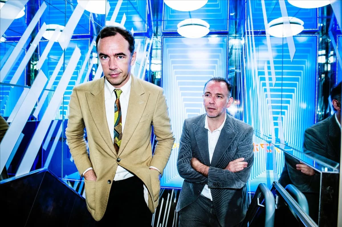 2manydjs
