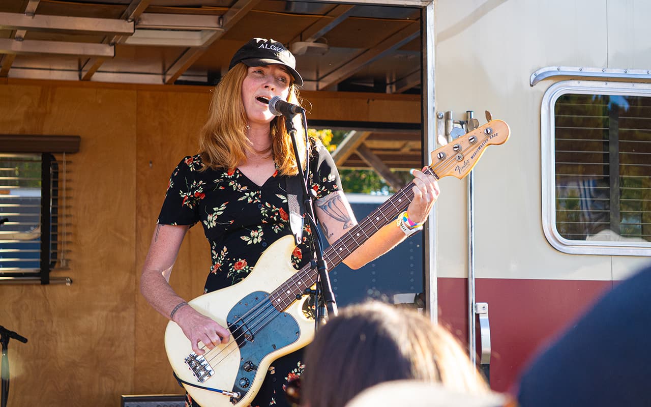 Vivian Girls
