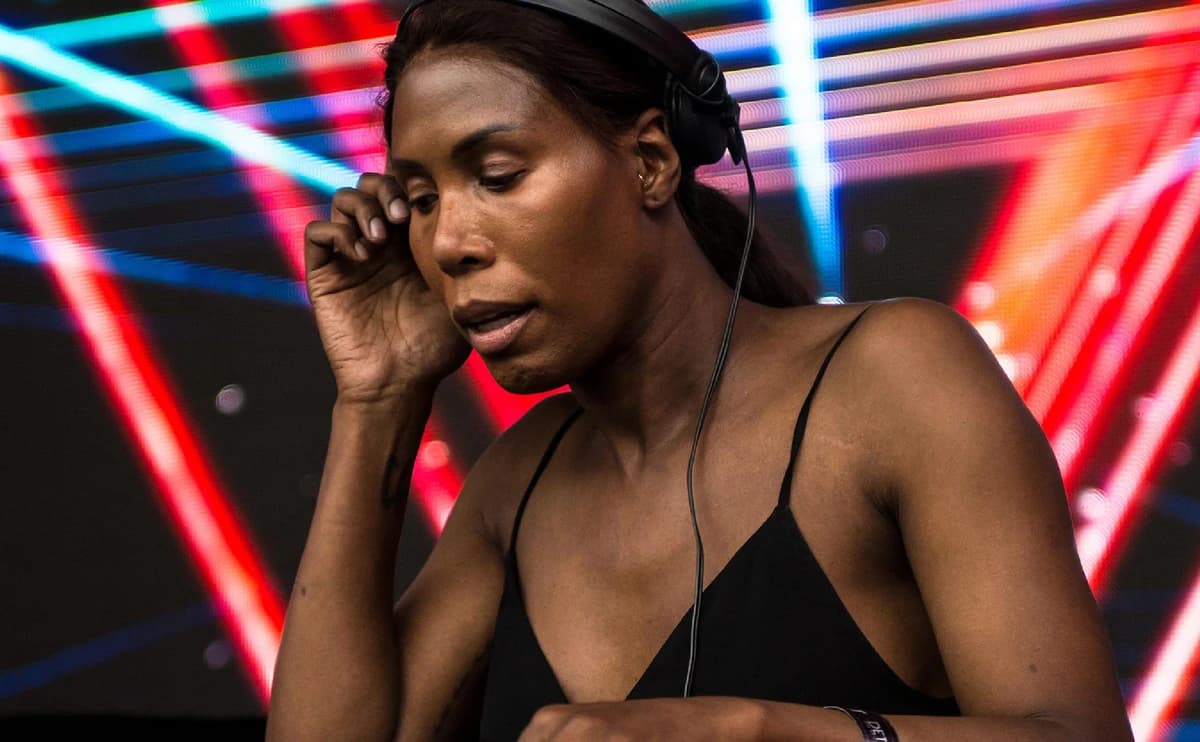 Honey Dijon