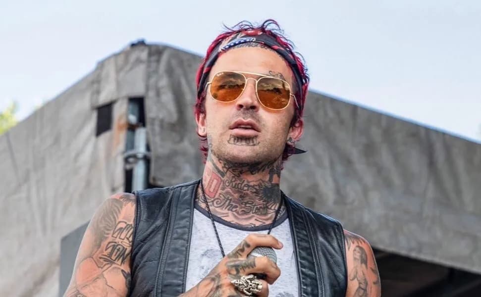 Yelawolf