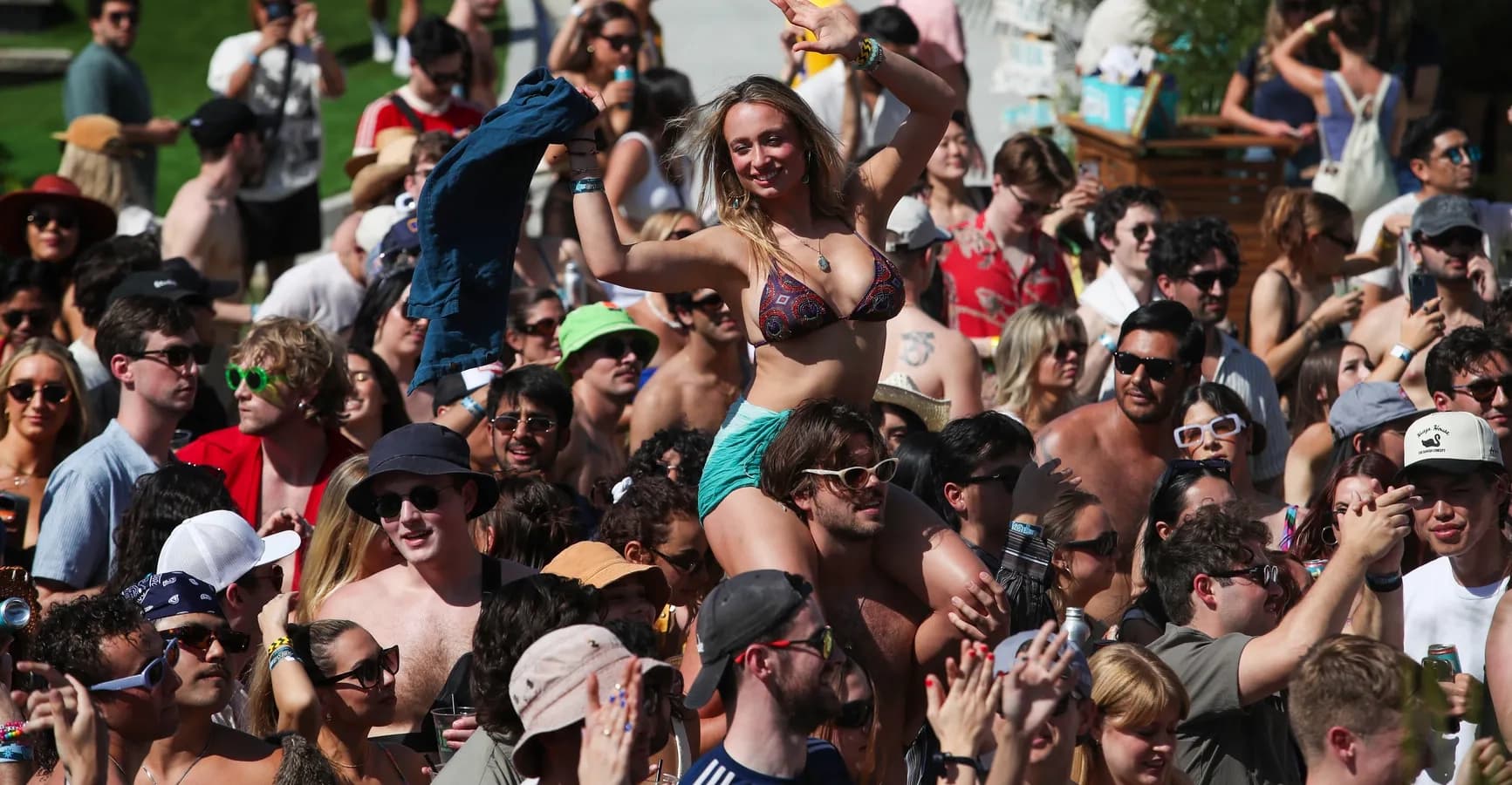 Goldenvoice Surf Club