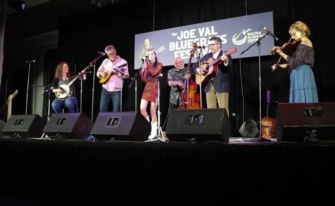 Ashley Lilly & The Songcatchers