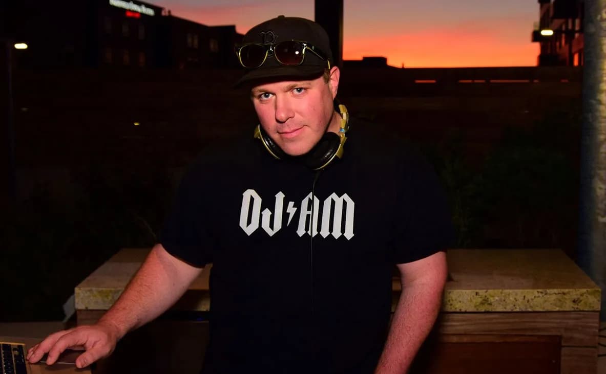 DJ Stenny
