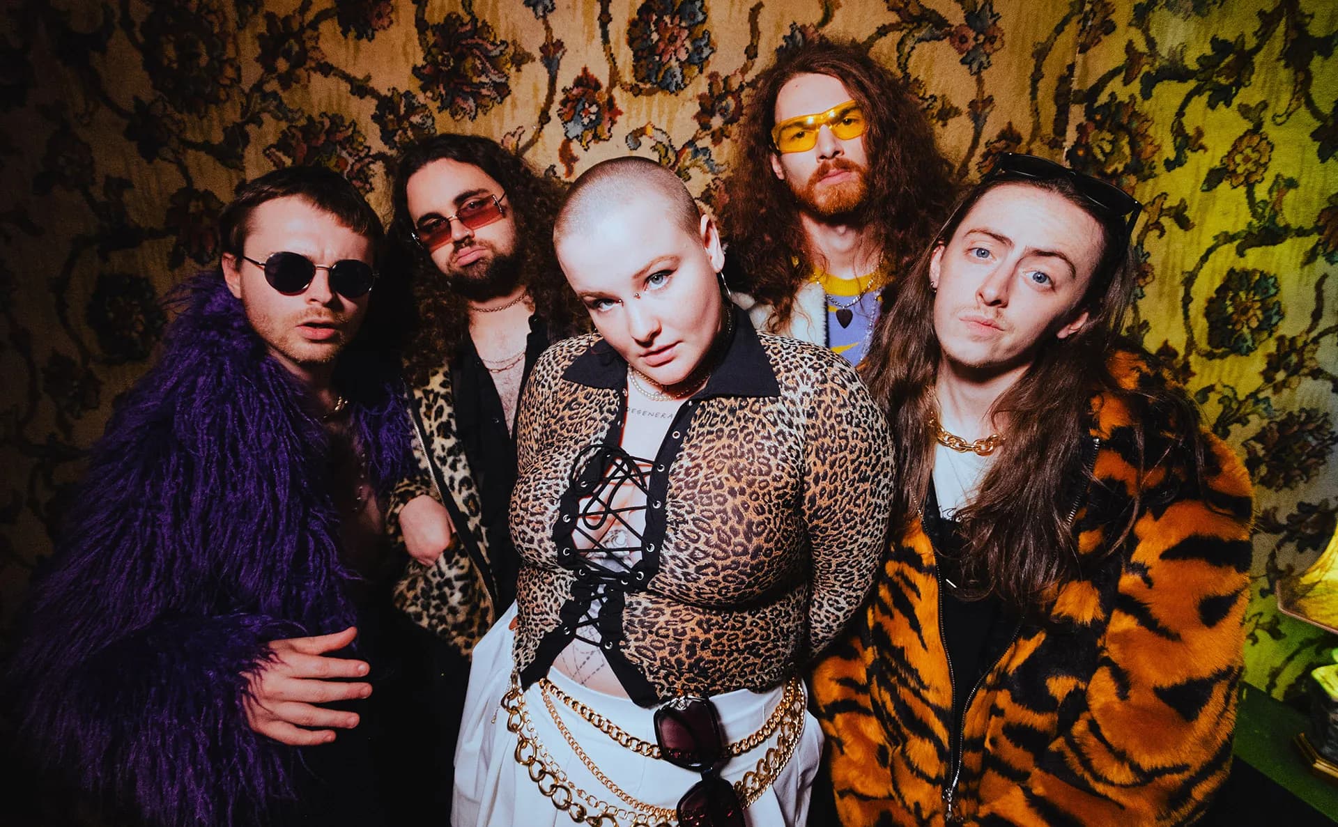 Gen and the Degenerates