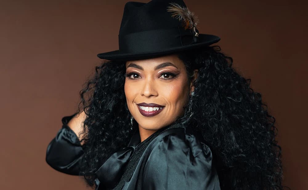 Mireya Ramos & The Poor Choices