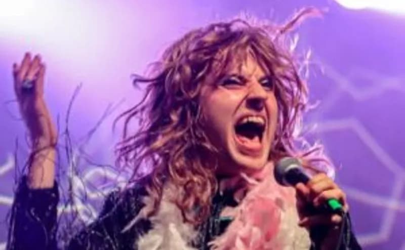 The Muffled Siren Live!